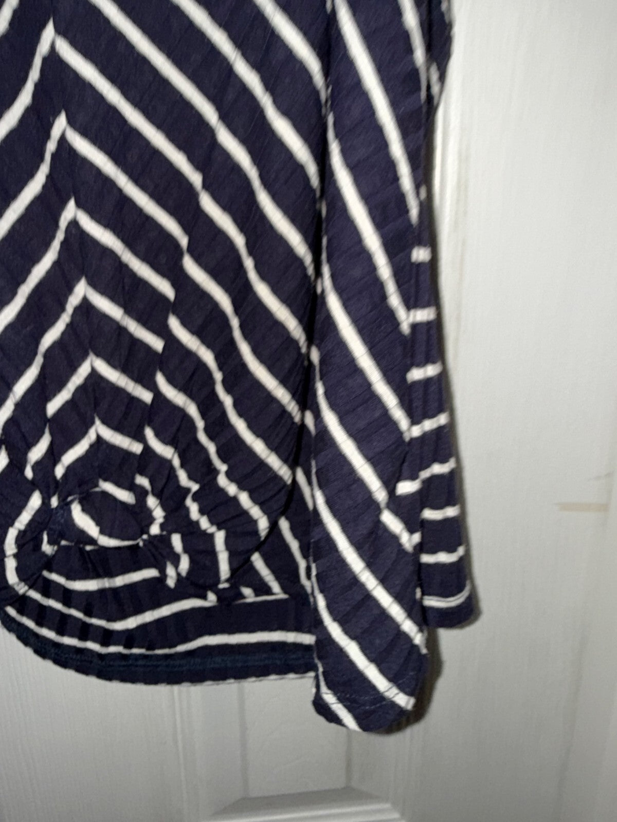 Lush Women Striped Sleeveless T-Shirt S Navy with White