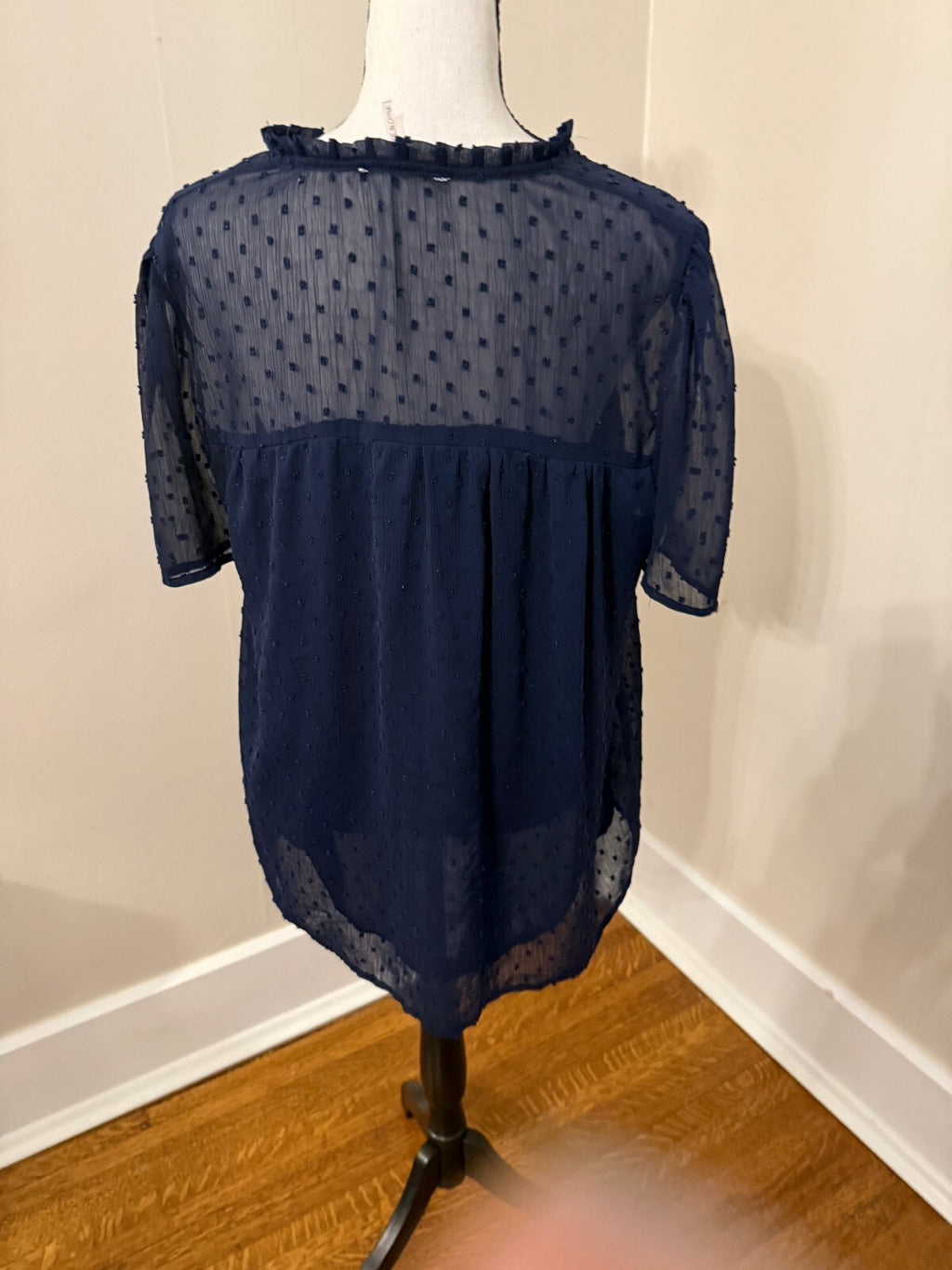Entro Navy Short Sleeve shirt front tie size L