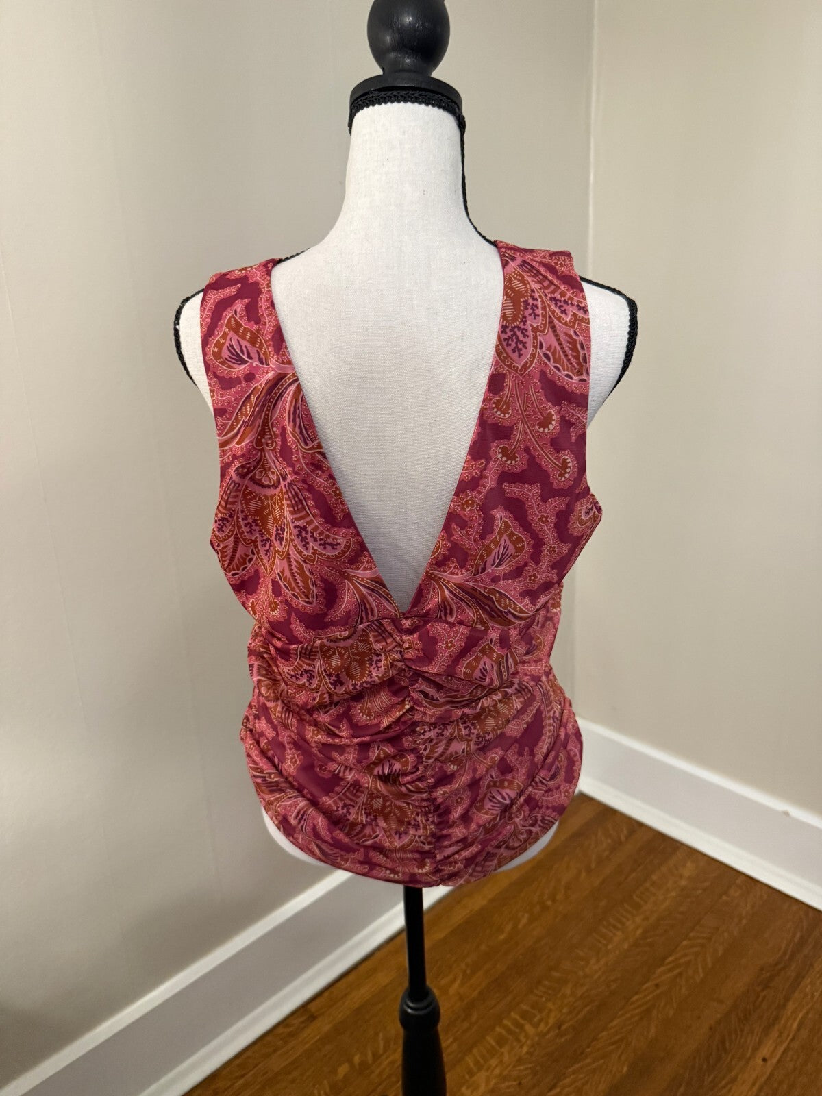 Anthropologie Magenta Burgundy Paisley Print Ruched Sleeveless Gauzy Tank Top L