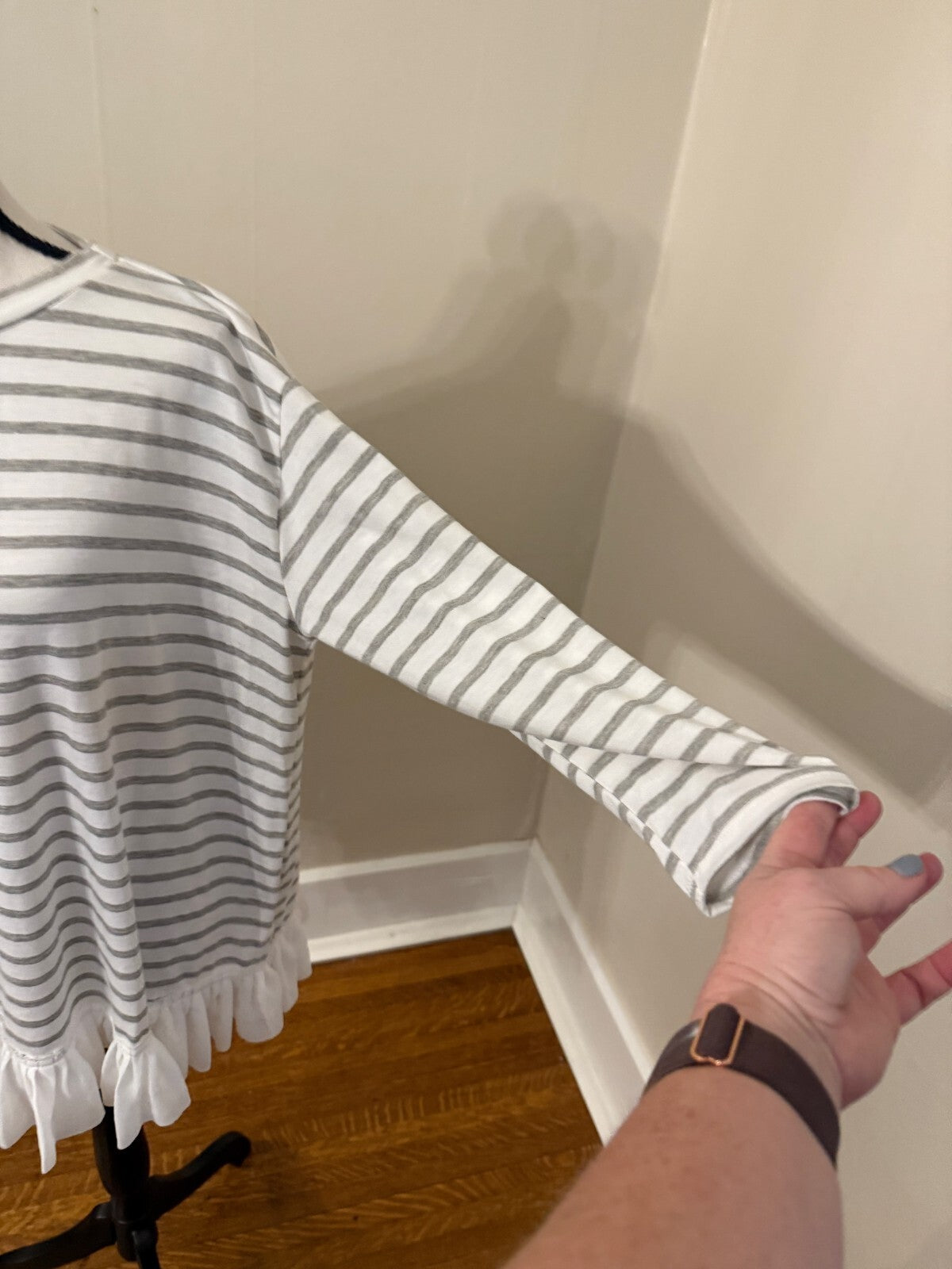 Hopely Women White and Grey  Ruffle Hem Long Sleeve T- Medium