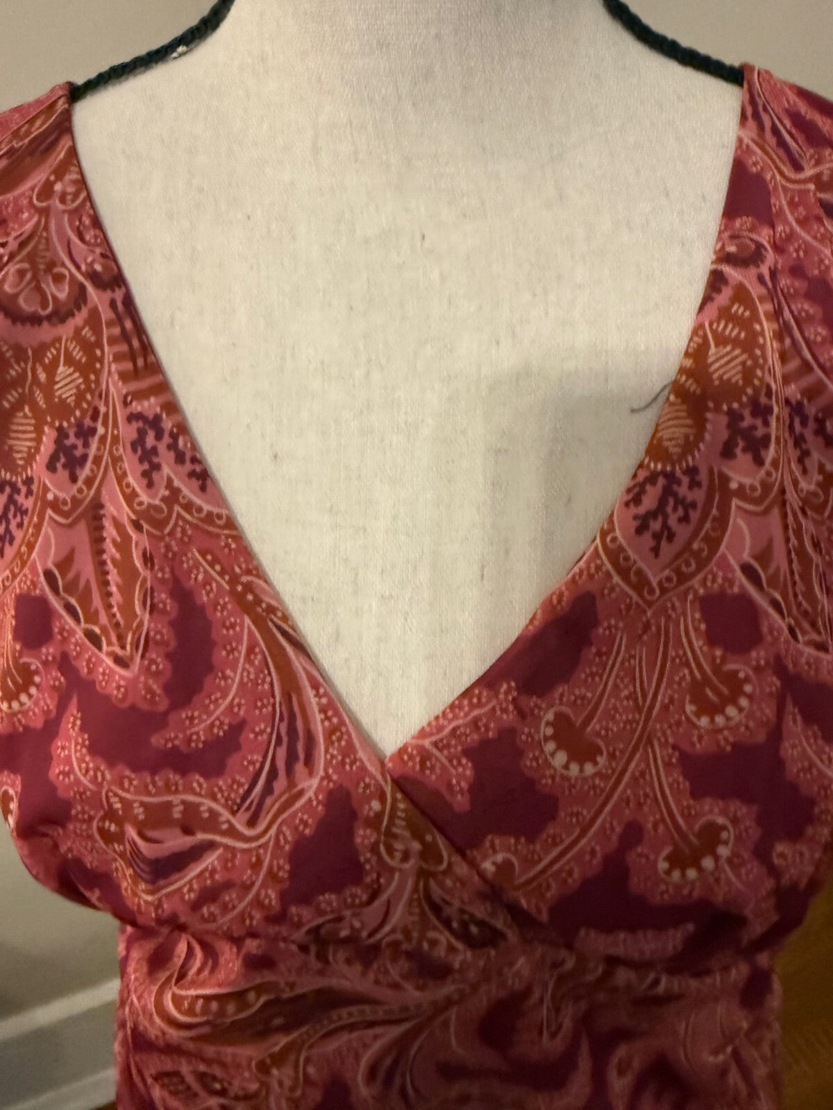 Anthropologie Magenta Burgundy Paisley Print Ruched Sleeveless Gauzy Tank Top L