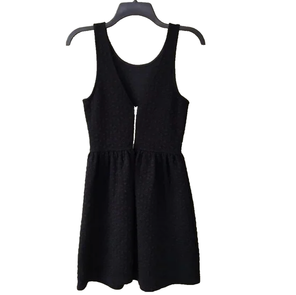 Everly Black Sleeveless Dress Size Medium NWOT
