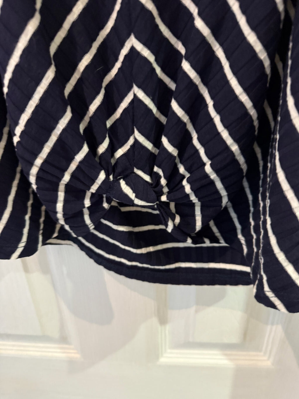 Lush Women Striped Sleeveless T-Shirt S Navy with White