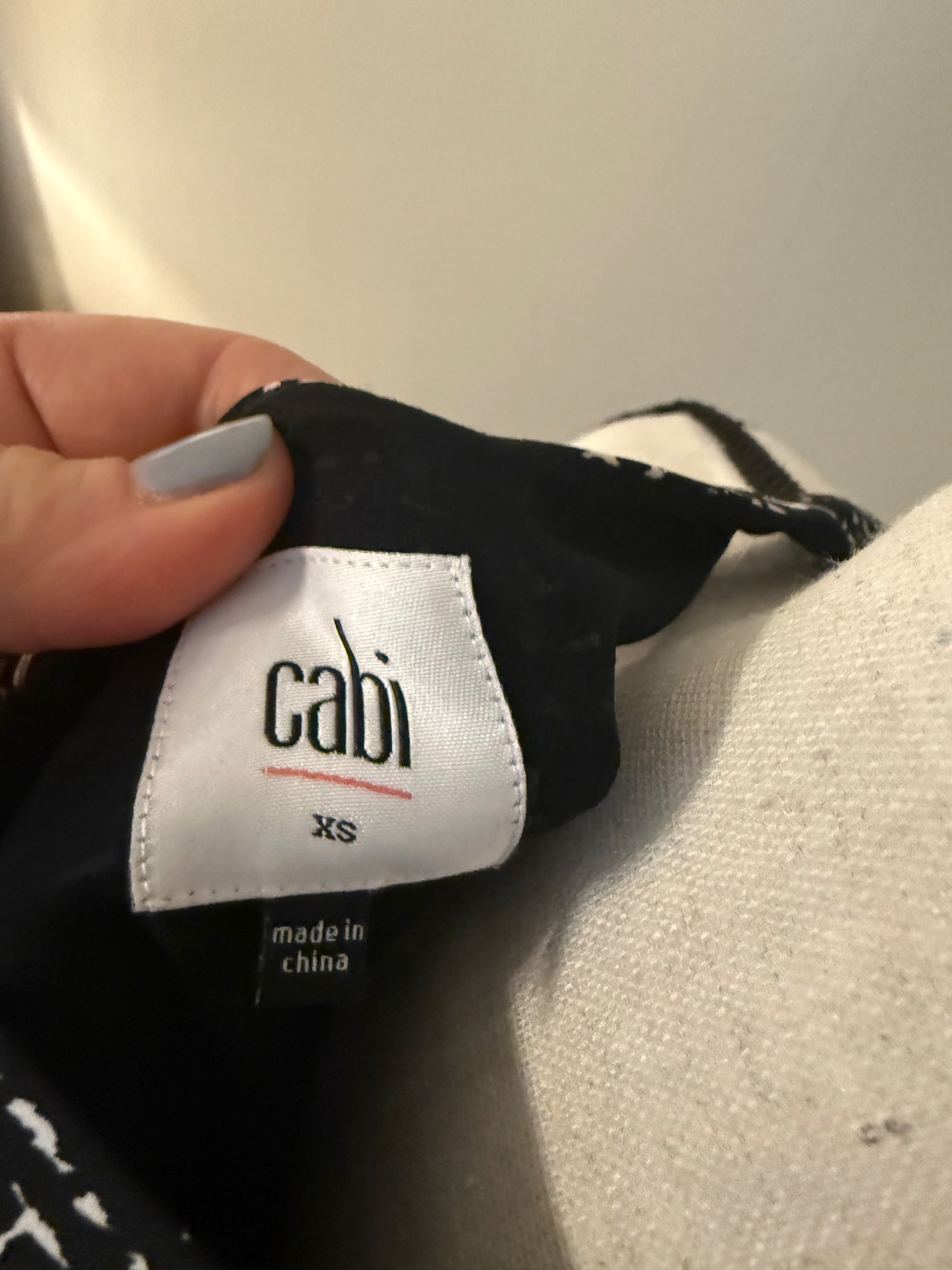 CAbi #3090 Broken Check Sleeveless Blouse Black White Houndstooth -XS