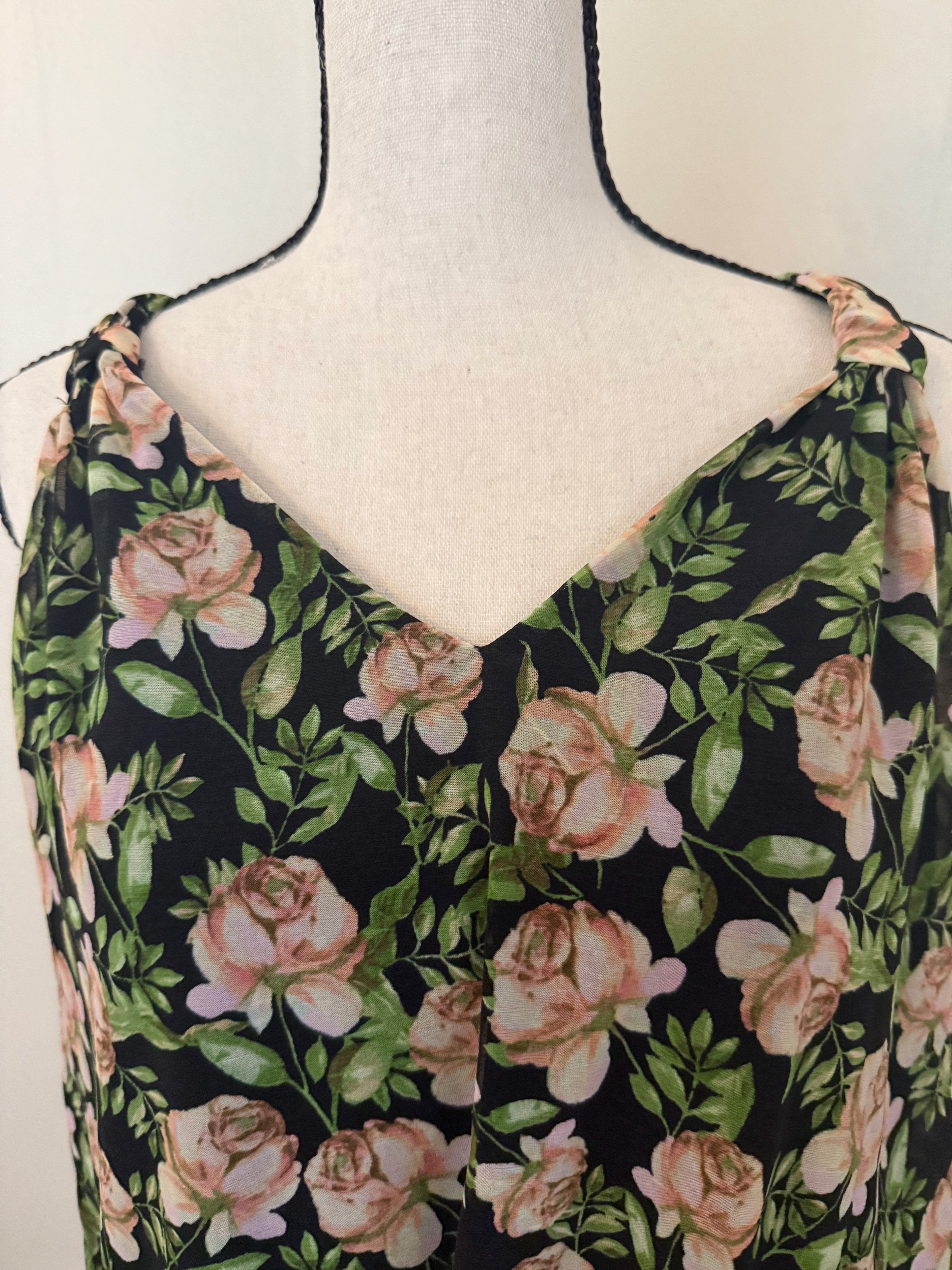 INC Floral Mesh Sleeveless Shirt in size Large