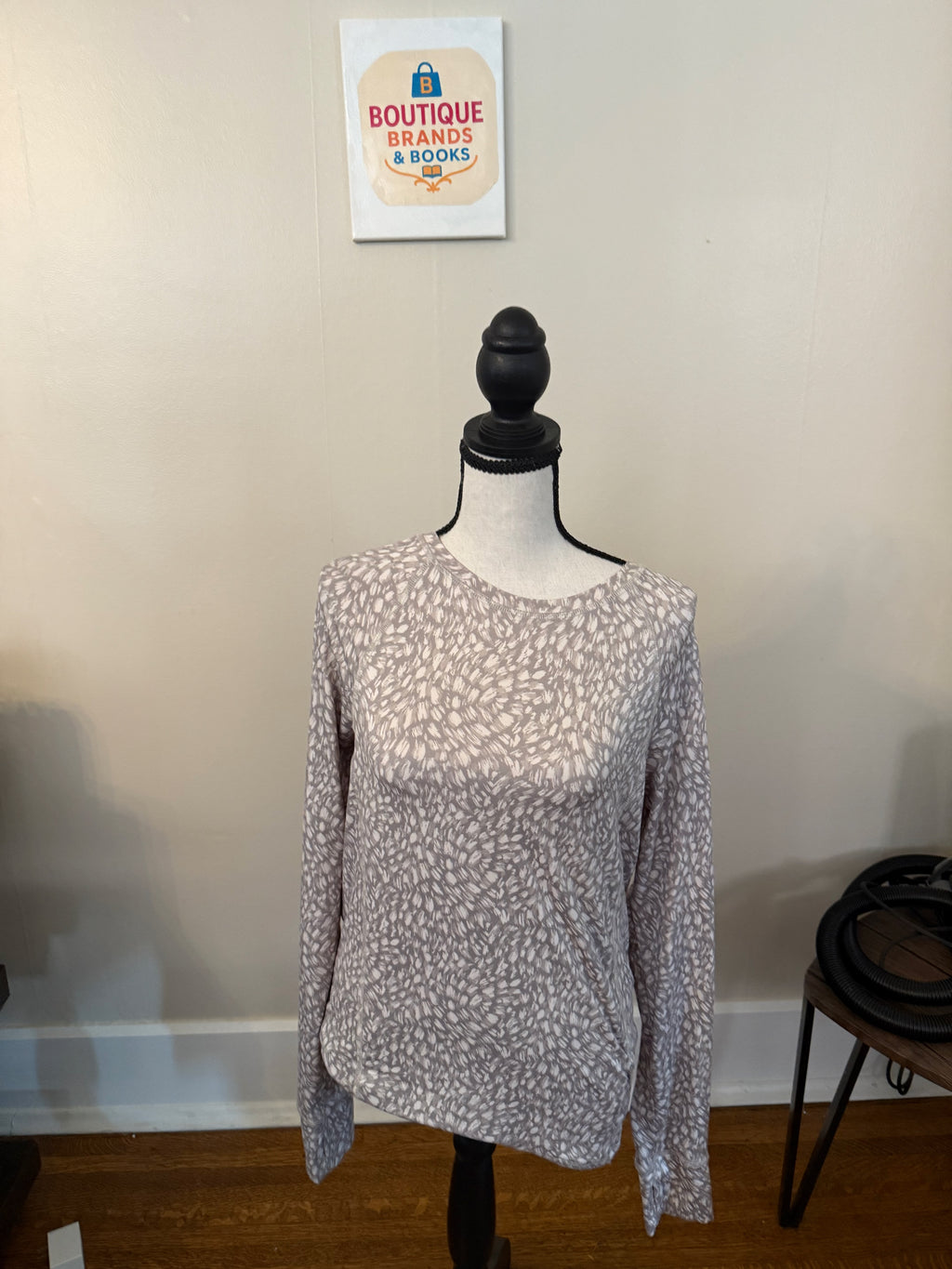 Hurley Athletic Top - Long Sleeve Size M