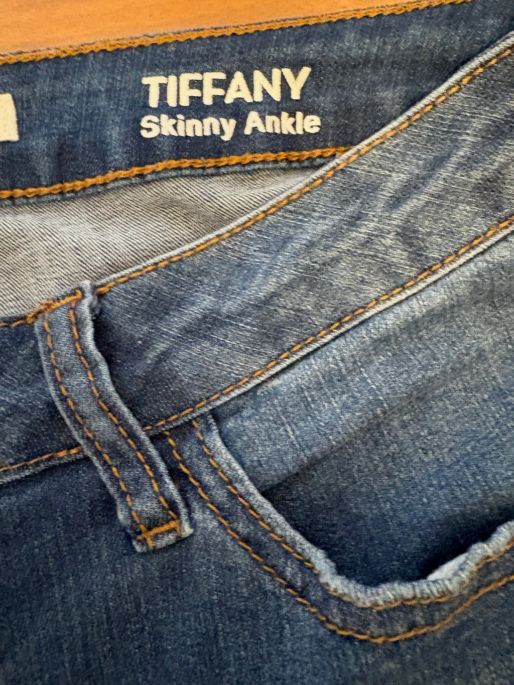 Tiffany !IT Jeans Womens Size 10 Skinny Ankle Distressed Dark Wash Denim