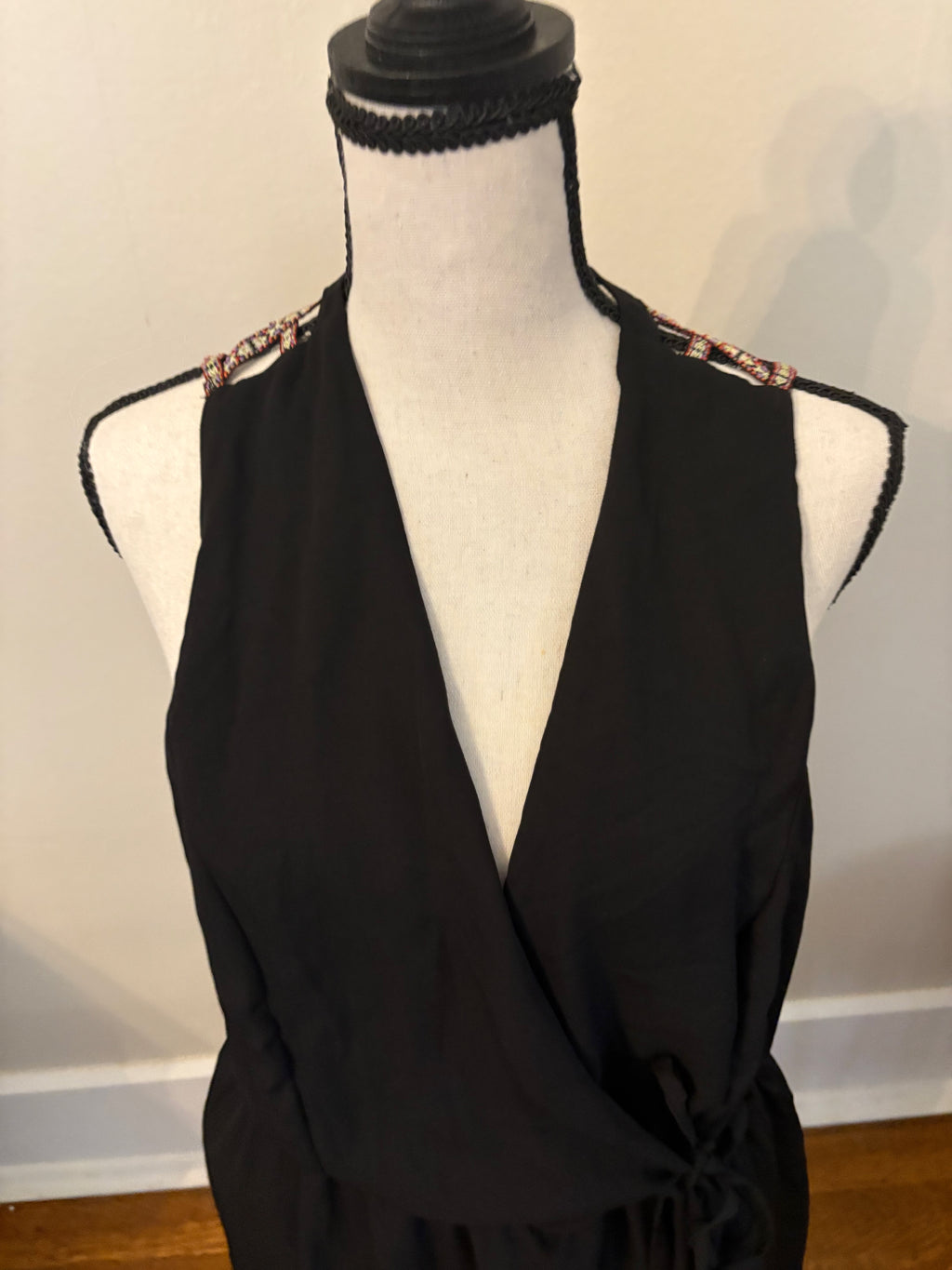 Wells Grace black sleeveless wrap dress size L
