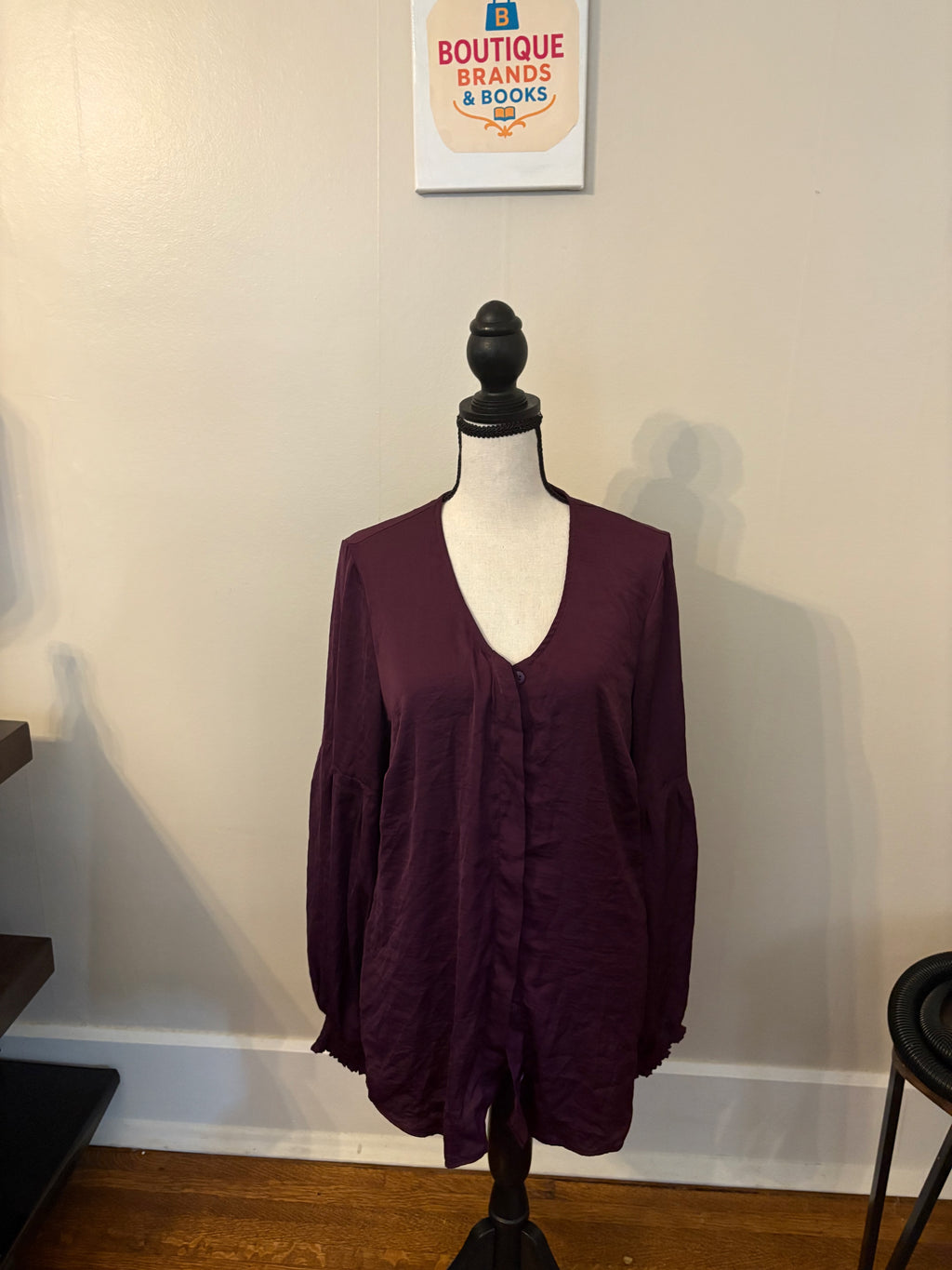 CAbi Beguile Blouse Tunic Top  M Purple
