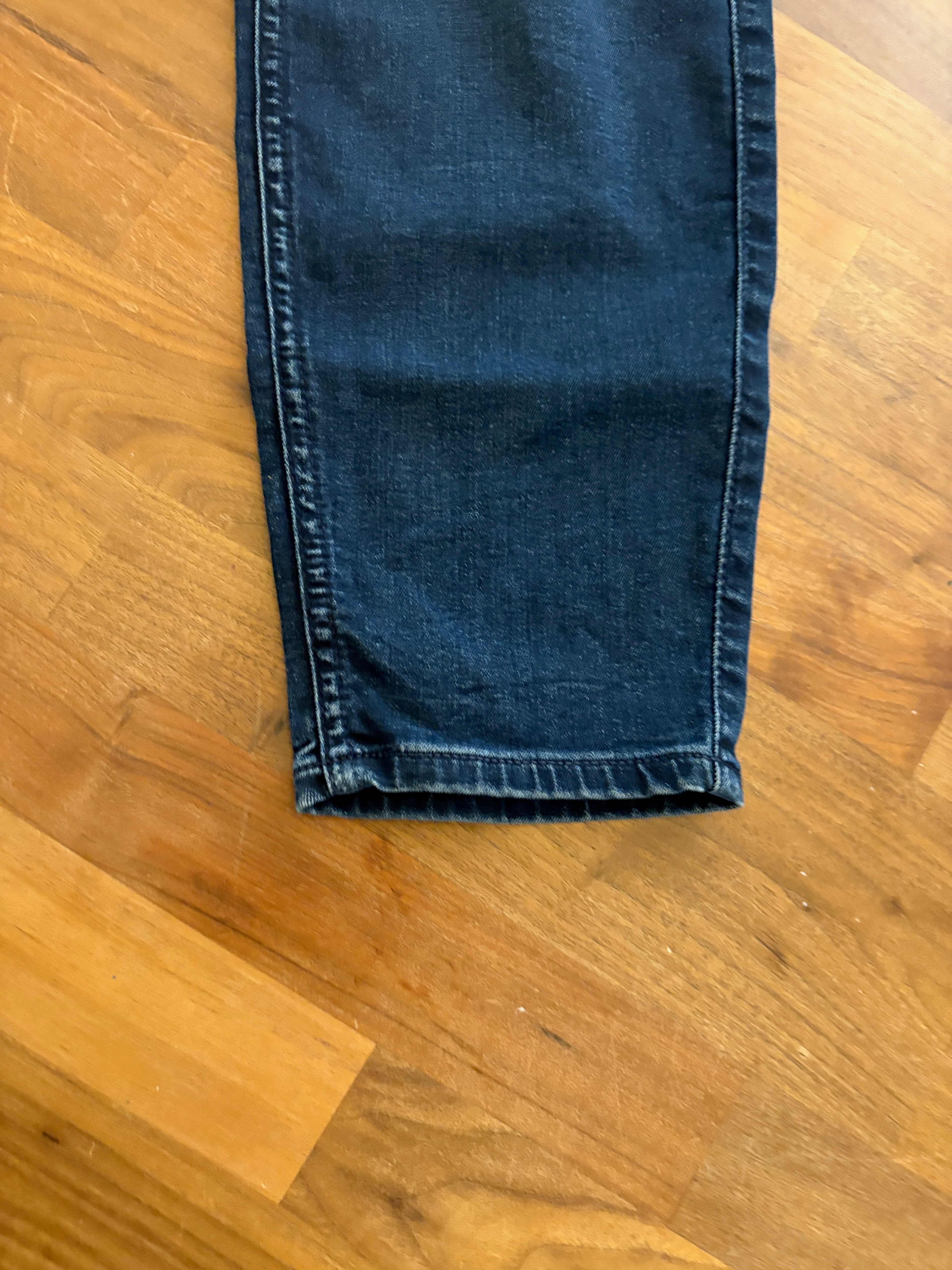 7 For All Mankind Women’s “The Straight” Jeans – Size 31 Dark Wash Blue Denim