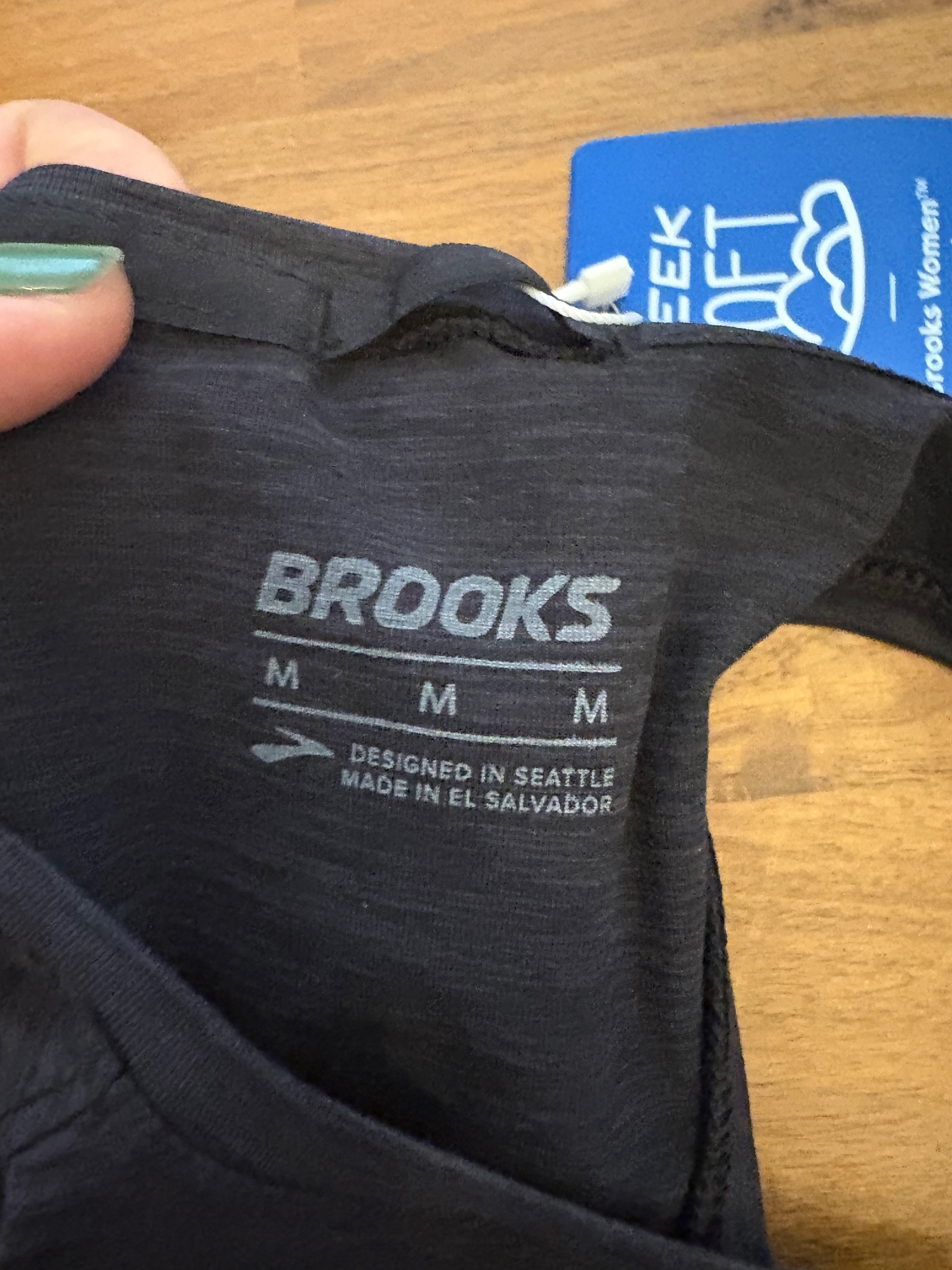 Brooks Running Black Tank Top Size M NWT