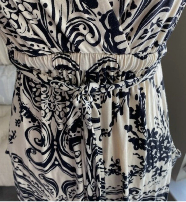 Anthropologie Weston Wear Black and Cream V-Neck Dres